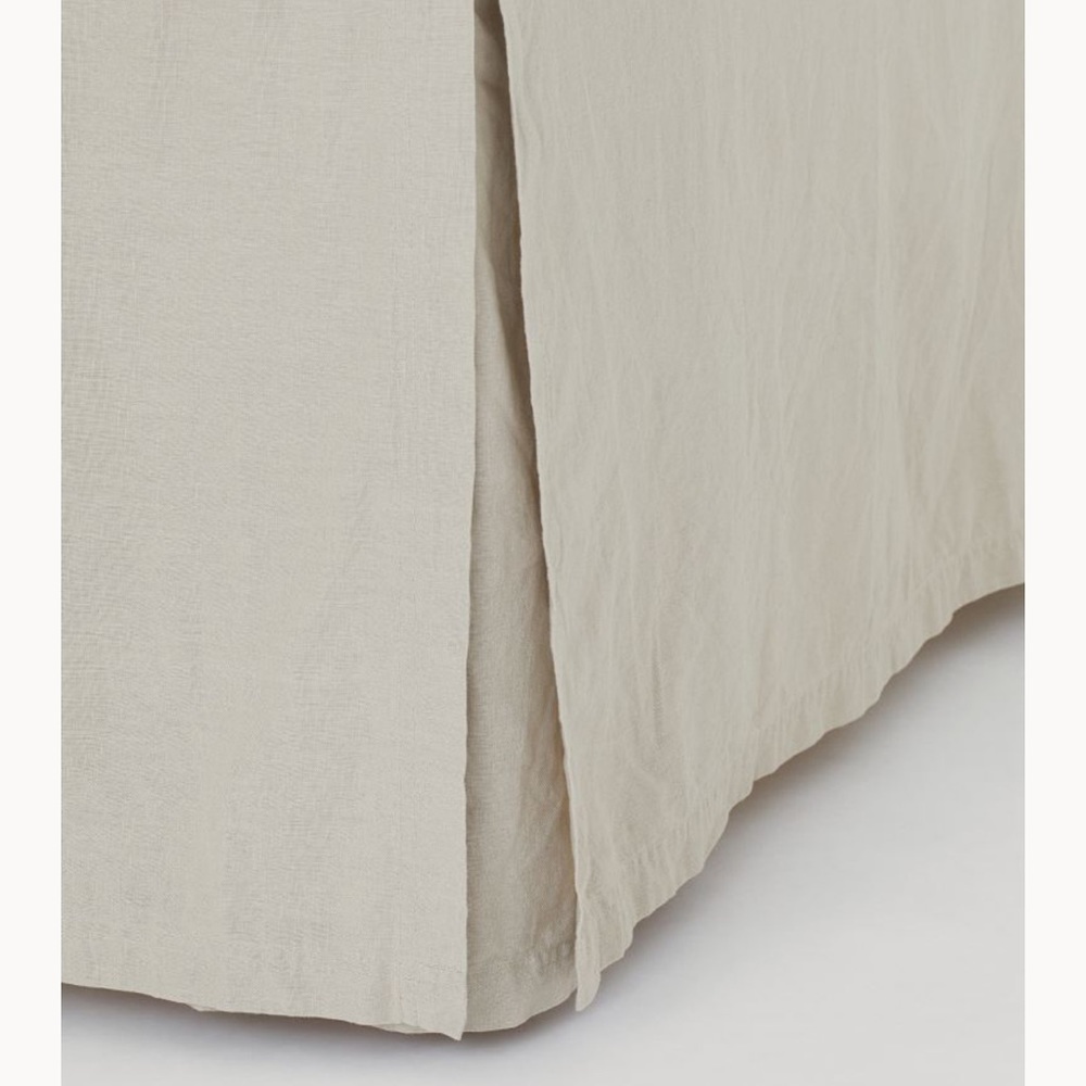 H&M Beige Linen Blend Bed Skirt King Size